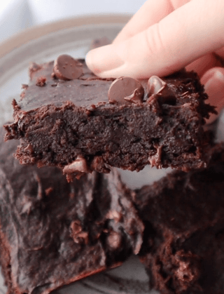 Healthy Four Ingredient Brownies With Medicinal Mushrooms & Adaptogens - Bloomable Natural Products